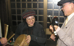 奄美大島の太鼓 チヂン
